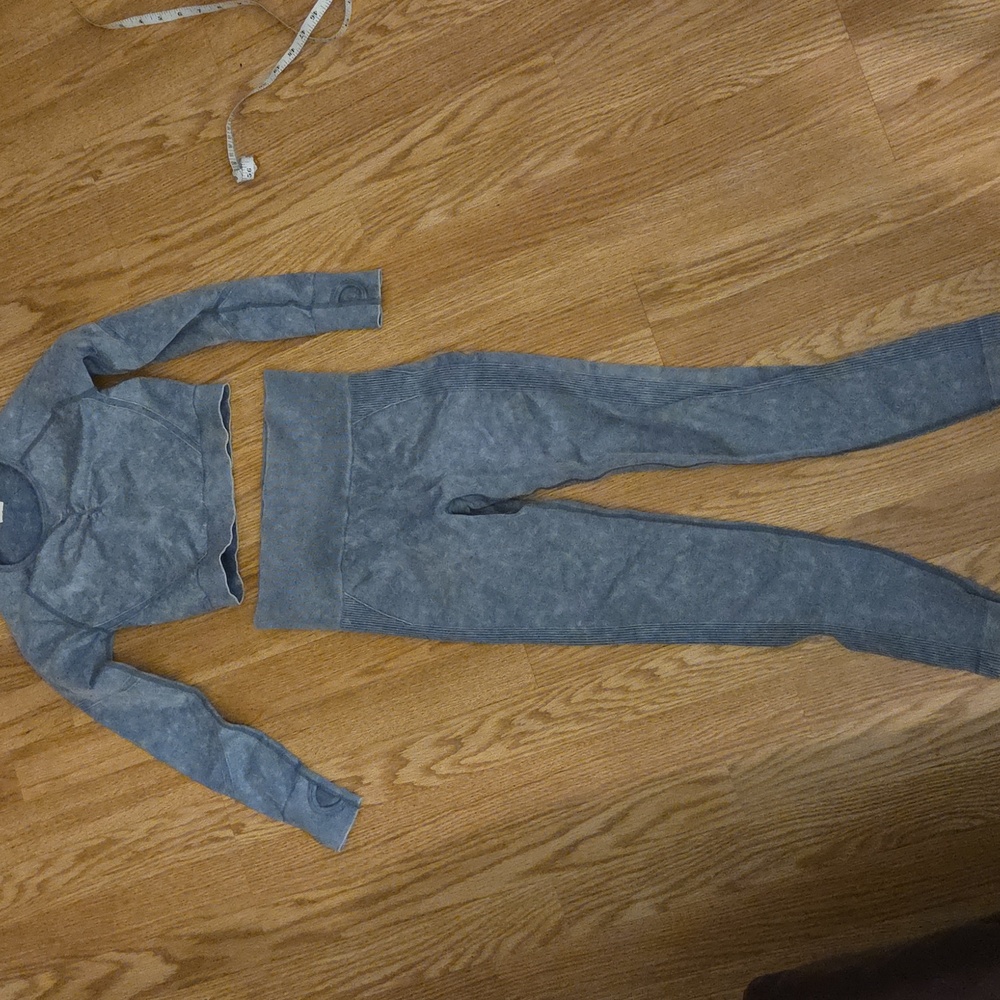 SHEIN Blue Long Sleeve Cropped Set